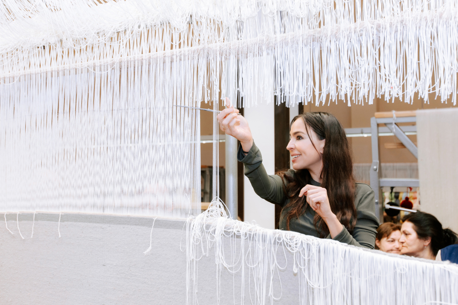 Heydar Aliyev Foundation VP Leyla Aliyeva participates in cutting ceremony for circular hand-woven carpet created by "Azerkhalcha" for Shusha Mosque (PHOTO)