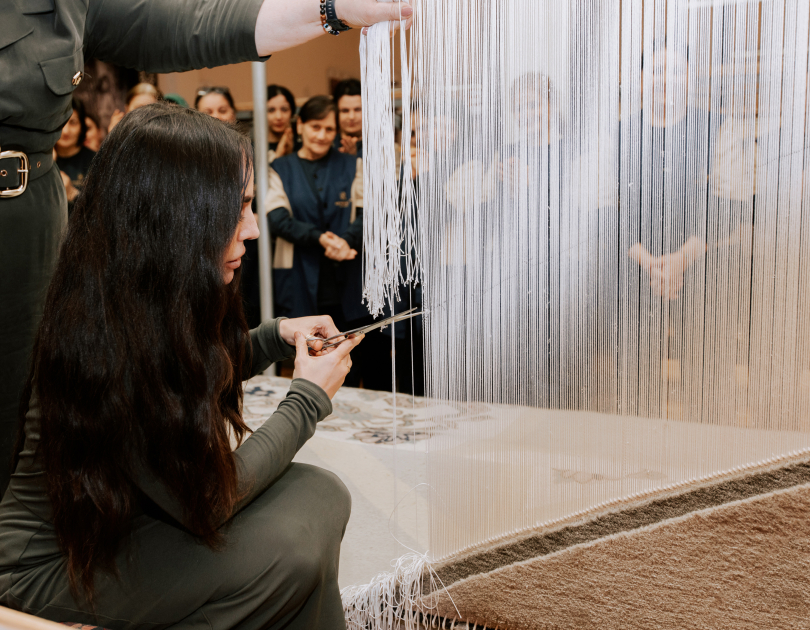 Heydar Aliyev Foundation VP Leyla Aliyeva participates in cutting ceremony for circular hand-woven carpet created by "Azerkhalcha" for Shusha Mosque (PHOTO)