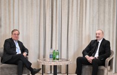 President Ilham Aliyev meets with Chairman of Bundestag's Foreign Affairs Committee in Munich (PHOTO/VIDEO)