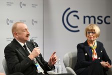 President Ilham Aliyev participates in panel discussion in Munich (PHOTO/VIDEO)
