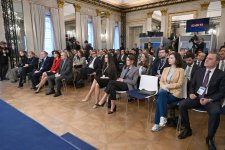 President Ilham Aliyev participates in panel discussion in Munich (PHOTO/VIDEO)