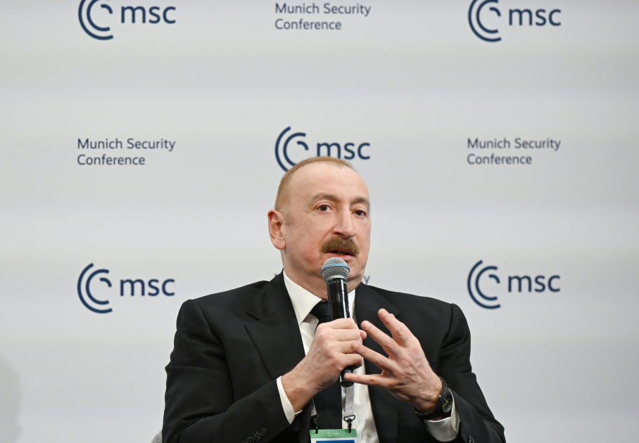 President Ilham Aliyev participates in panel discussion in Munich (PHOTO/VIDEO)