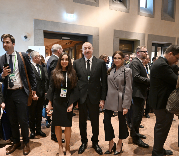 President Ilham Aliyev participates in panel discussion in Munich (PHOTO/VIDEO)