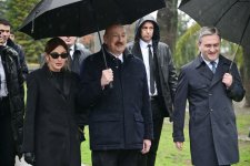 President Ilham Aliyev visits monuments to National Leader Heydar Aliyev and prominent Serbian writer Milorad Pavić in Belgrade (PHOTO/VIDEO)