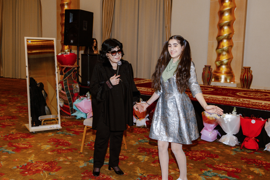 Head of Baku Media Center Arzu Aliyeva attends “After the dark…” event (PHOTO)