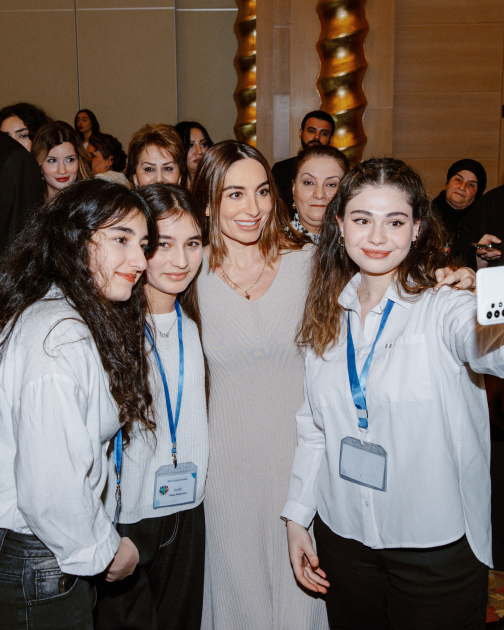 Head of Baku Media Center Arzu Aliyeva attends “After the dark…” event (PHOTO)