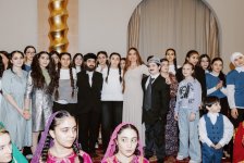 Head of Baku Media Center Arzu Aliyeva attends “After the dark…” event (PHOTO)