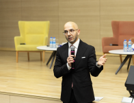 Yelo Bank hosts its first-ever "Yelo Investment Panel" (PHOTO)