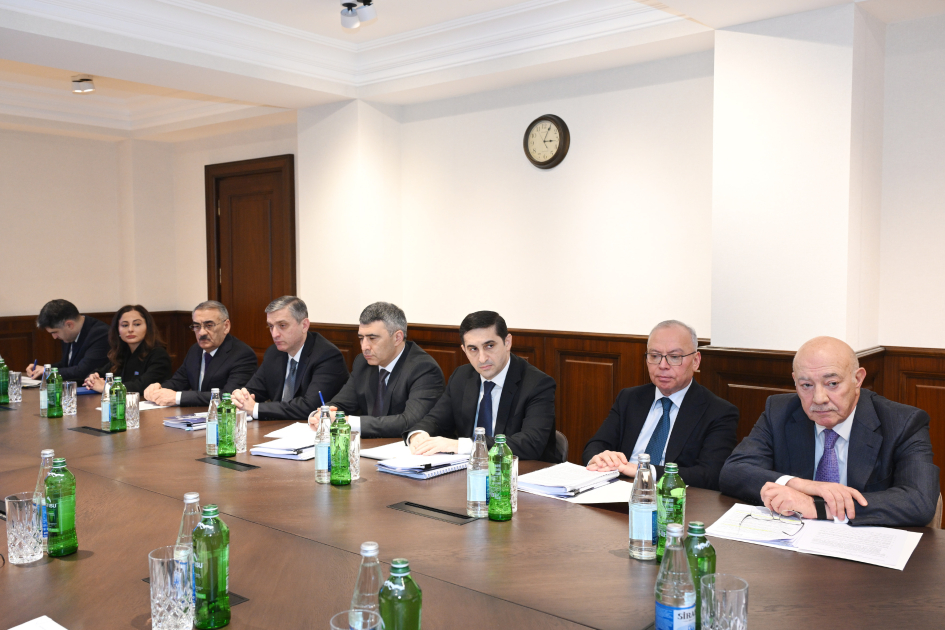 Azerbaijan’s Commission on Combatting Corruption convenes its meeting (PHOTO)