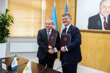 bp completes new digital library for Baku State University (PHOTO)