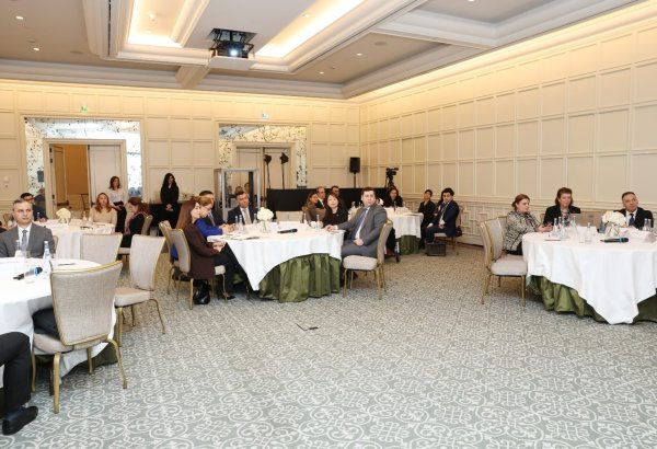 Azerbaijan, UN hold discussions on sustainable dev't cooperation (PHOTO)