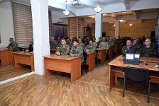 Azerbaijan's Baku hosts meeting with NATO mobile training team (PHOTO)