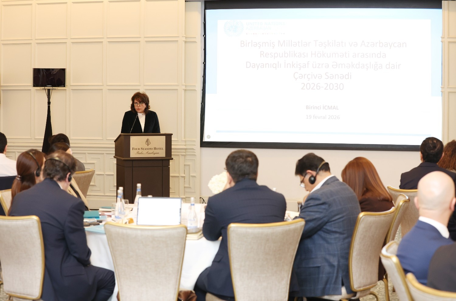 Azerbaijan, UN hold discussions on sustainable dev't cooperation (PHOTO)