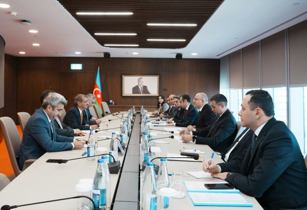 Azerbaijan brainstorms expanding cooperation with Asian Development Bank