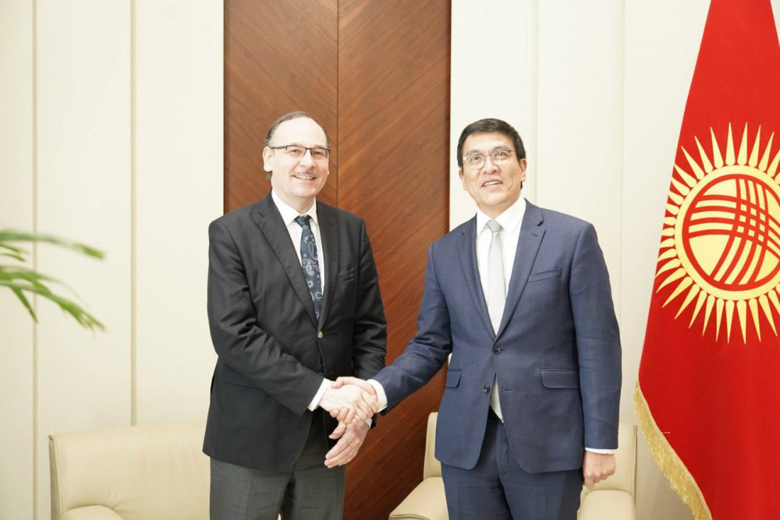 Kyrgyzstan and OSCE discuss key priorities for future co-op