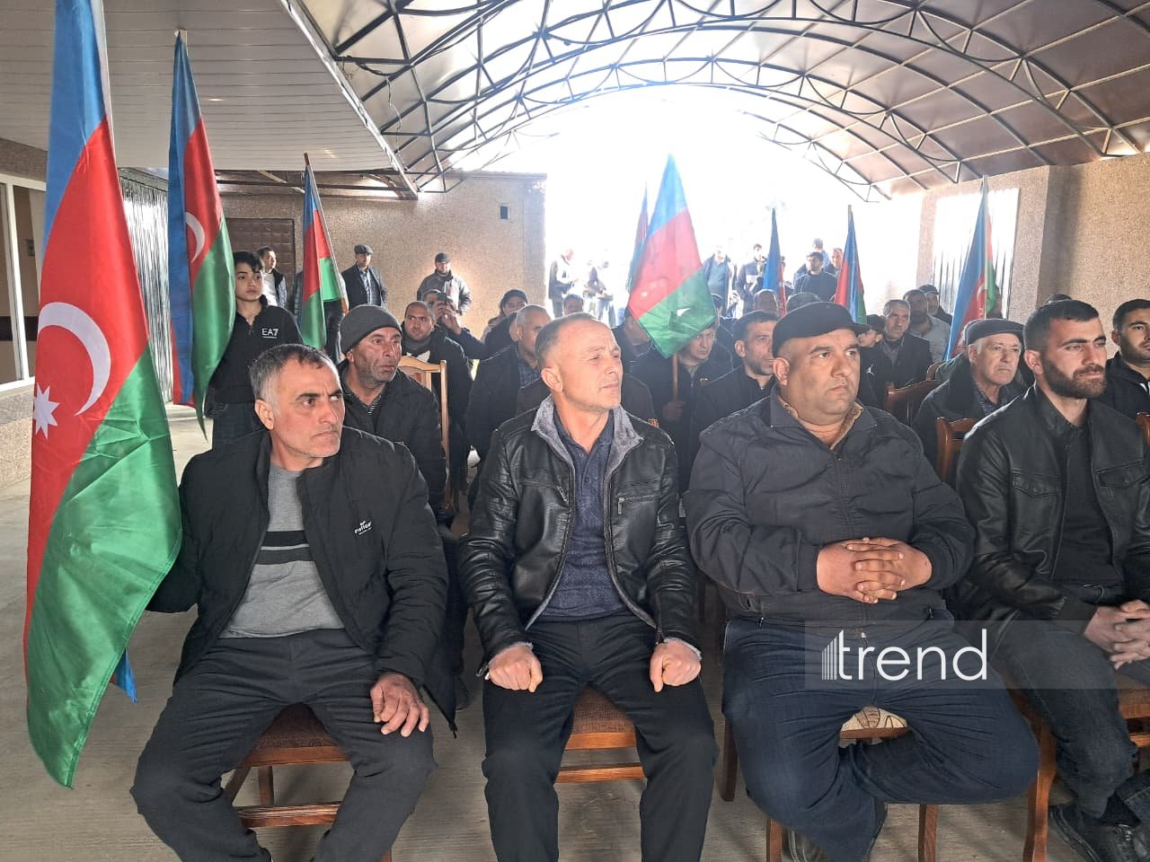 Group of ex-IDPs arrives home in Azerbaijan's Aghdara settlements (PHOTO)