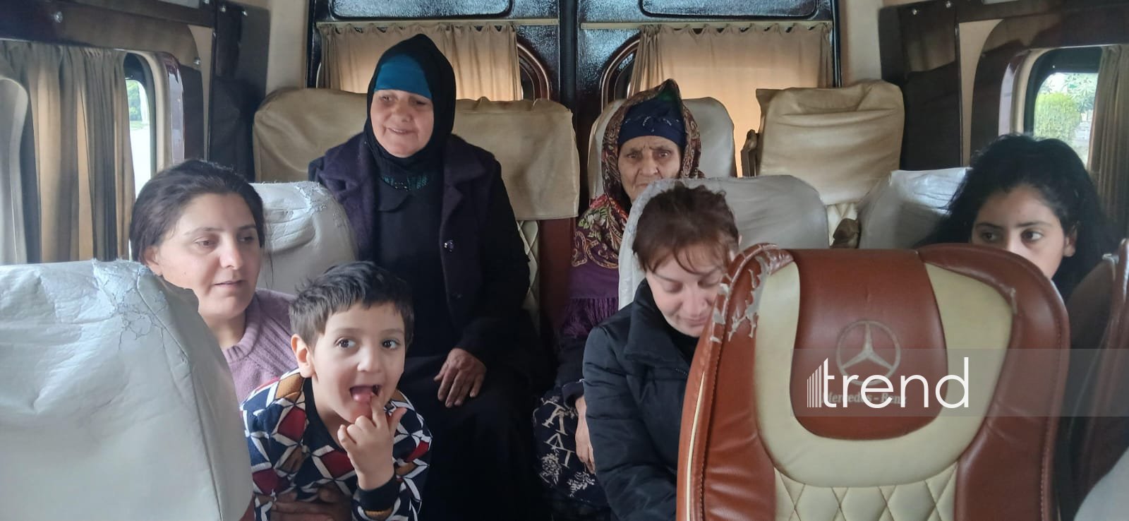 Group of ex-IDPs returns home in Azerbaijan's Aghdara settlements (PHOTO)