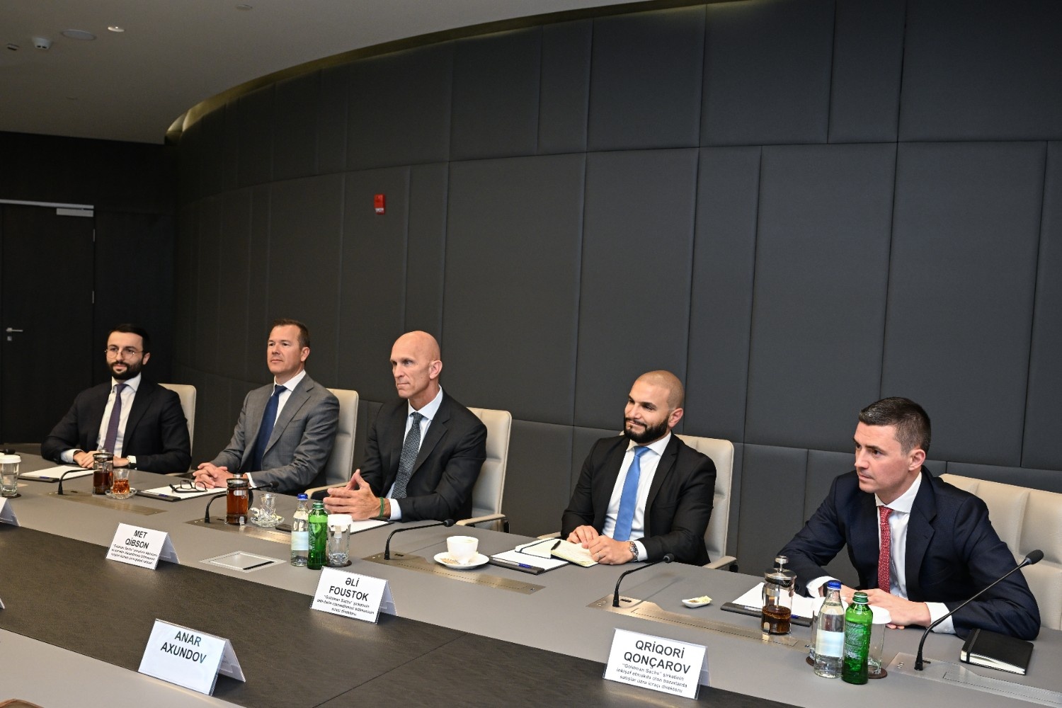 Azerbaijan and U.S. company discuss promising economic collaboration (PHOTO)