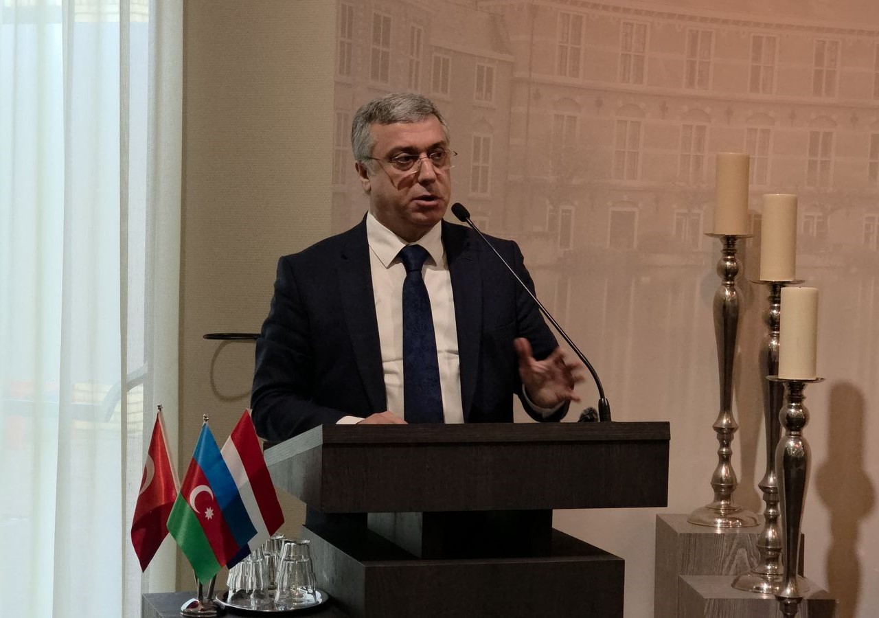 Netherlands' Hague honors memory of Khojaly genocide victims (PHOTO)