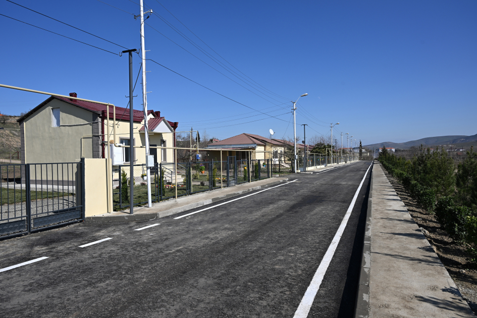 President Ilham Aliyev, First Lady Mehriban Aliyeva inspect reconstruction progress in Khojavend village (PHOTO/VIDEO)