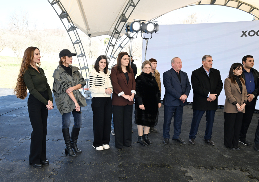 President Ilham Aliyev, First Lady Mehriban Aliyeva meet with residents of Khojavend town and Khojavend village (PHOTO)