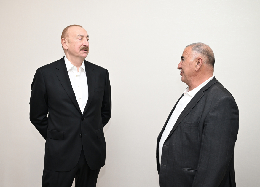 President Ilham Aliyev, First Lady Mehriban Aliyeva inspect reconstruction progress in Khojavend village (PHOTO/VIDEO)