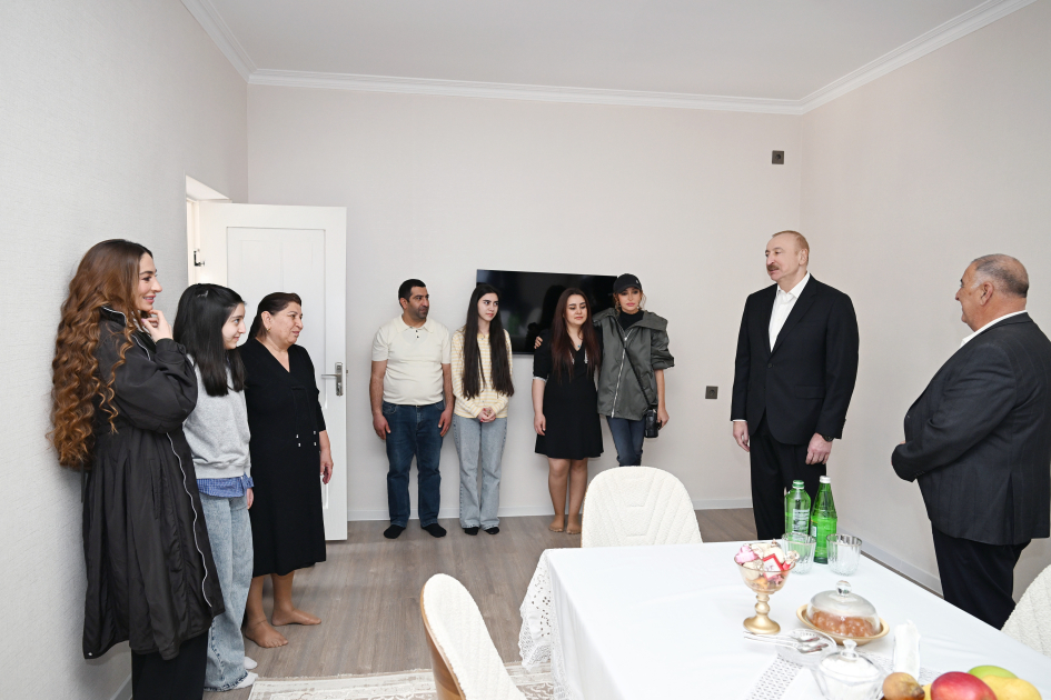 President Ilham Aliyev, First Lady Mehriban Aliyeva inspect reconstruction progress in Khojavend village (PHOTO/VIDEO)