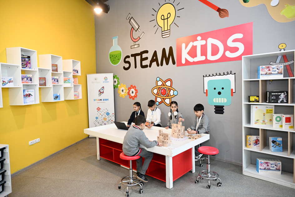 Leyla Aliyeva and Alena Aliyeva visit boarding school and STEAM Center in Guba (PHOTO)