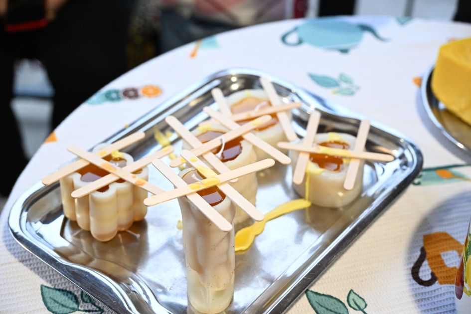 Leyla Aliyeva visits beekeeper’s family in Guba (PHOTO)