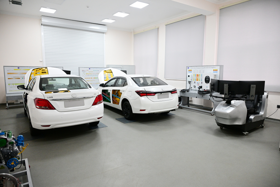 President Ilham Aliyev attends inauguration of Lankaran State Vocational Education Center (PHOTO)