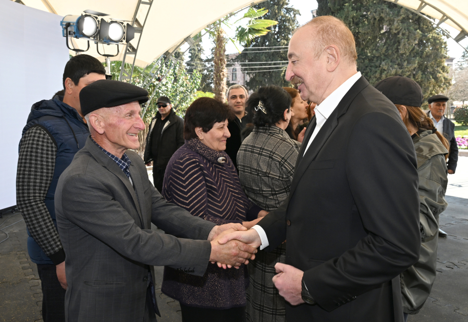 President Ilham Aliyev, First Lady Mehriban Aliyeva meet with residents of Khojavend town and Khojavend village (PHOTO)
