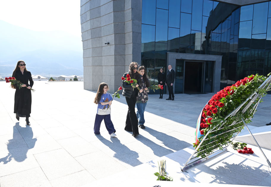 President Ilham Aliyev, First Lady Mehriban Aliyeva, attend opening of Khojaly Genocide Memorial (PHOTO/VIDEO)