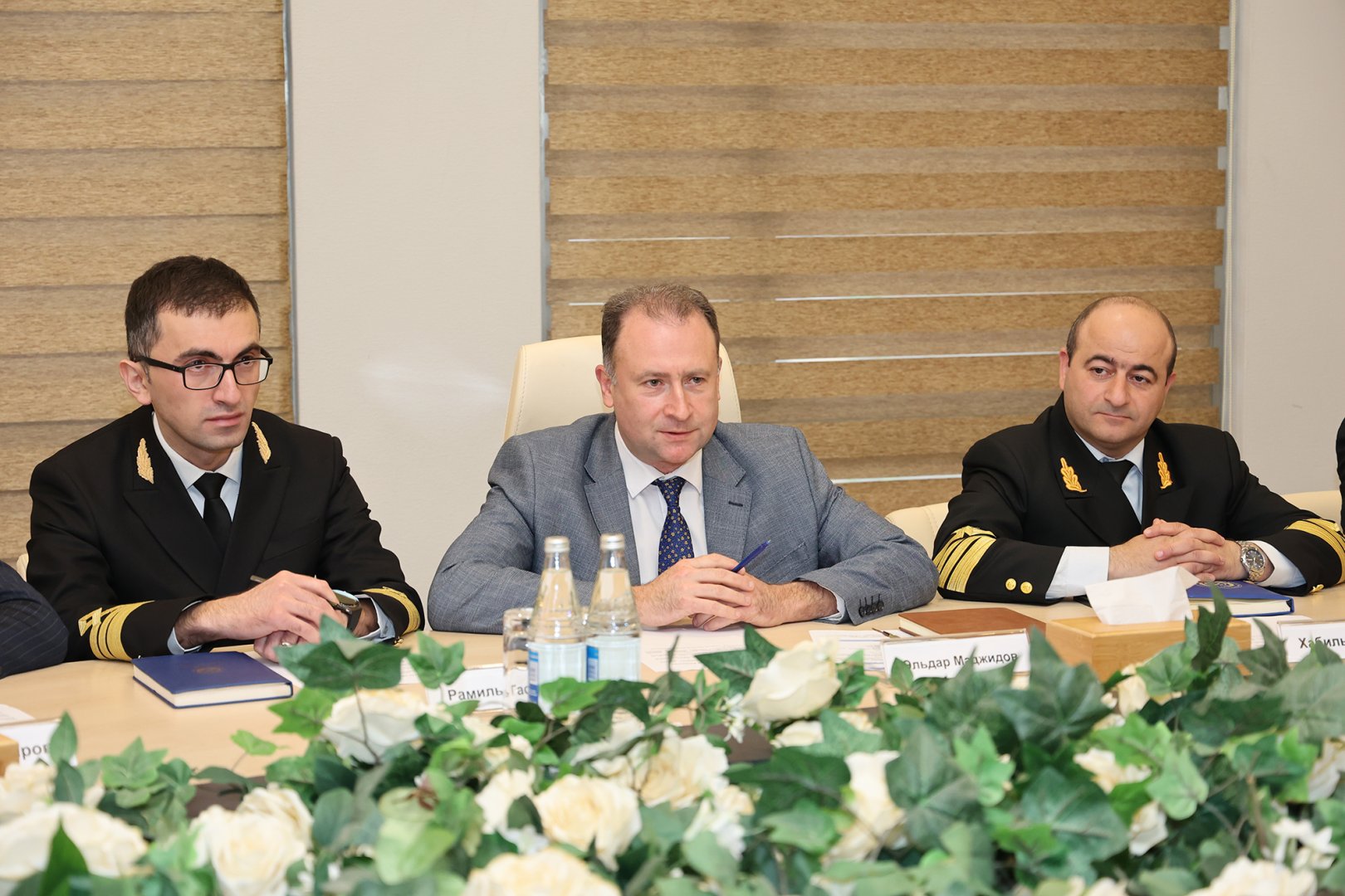 Azerbaijan, Kazakhstan discuss maritime and transport cooperation (PHOTO)