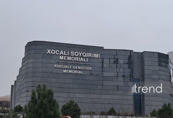 Azerbaijan hosts mediatour to Khojaly Genocide Memorial (PHOTO)