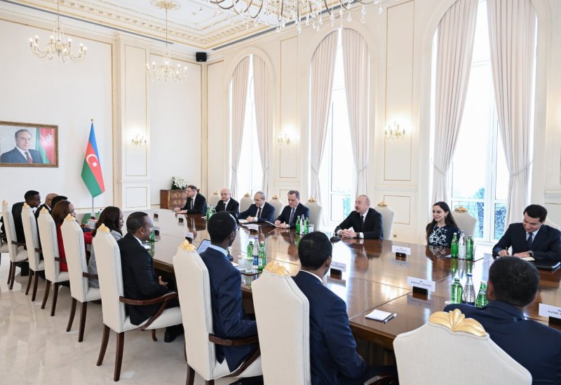 President Ilham Aliyev holds expanded meeting with Ethiopian Prime Minister and several documents signed between two countries (PHOTO)