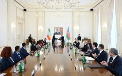 President Ilham Aliyev holds expanded meeting with Ethiopian Prime Minister and several documents signed between two countries (PHOTO)