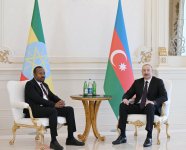 President Ilham Aliyev holds one-on-one meeting with Prime Minister of Ethiopia (PHOTO)