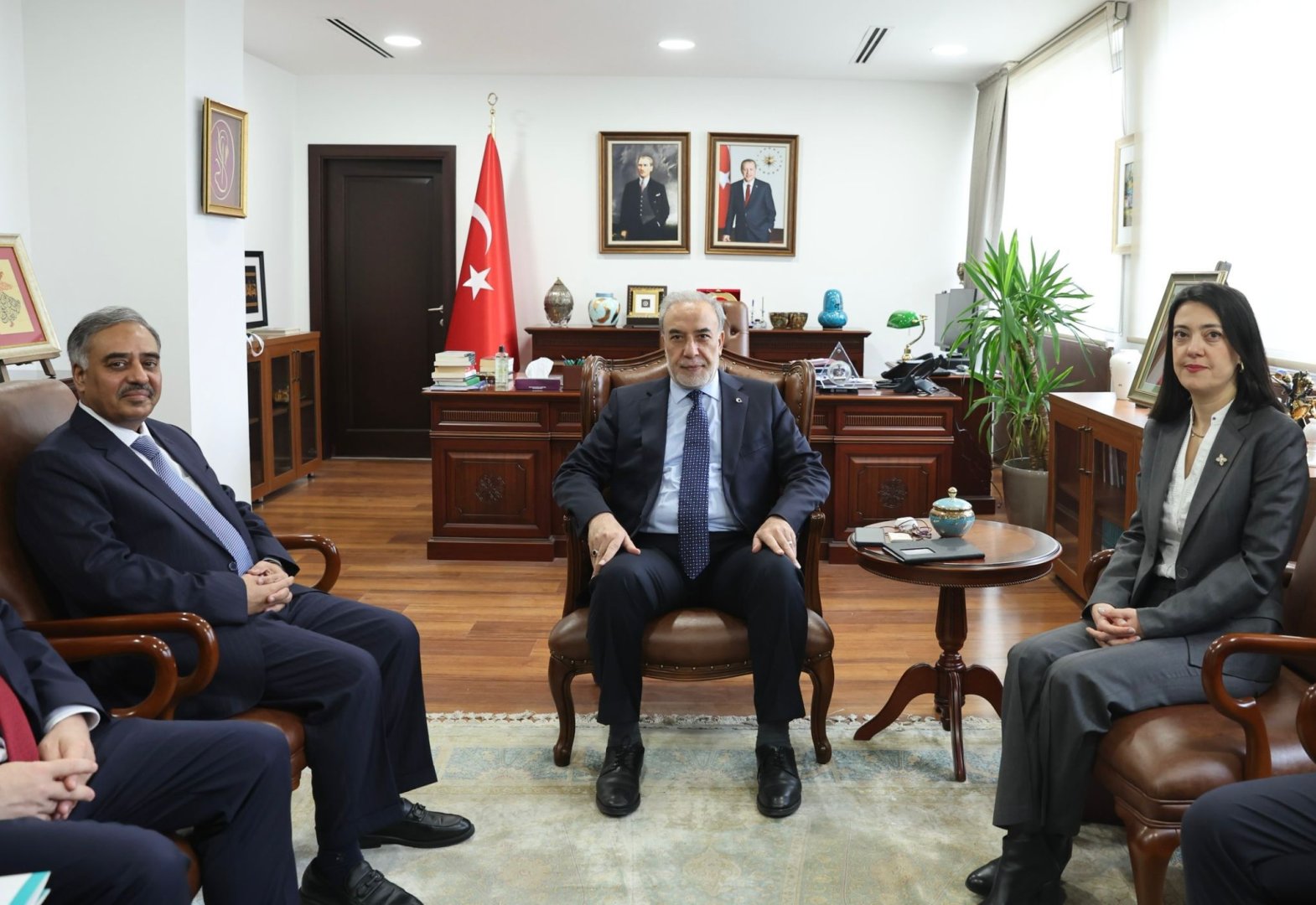 D-8 Secretary-General, Ambassador Sohail Mahmood undertakes official visit to Ankara (PHOTO)