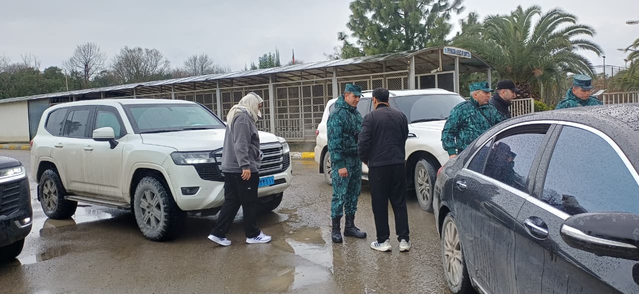 Evacuation of Azerbaijani citizens from Iran continues (PHOTO)