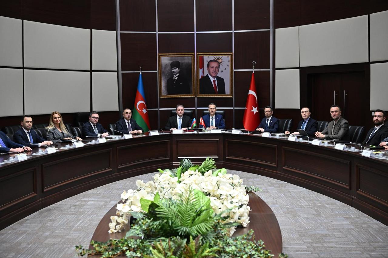 Azerbaijan and Türkiye discuss application and development of defense systems (PHOTO)