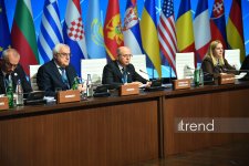 Baku hosts meetings of Southern Gas Corridor and Green Energy Advisory Councils (PHOTO)