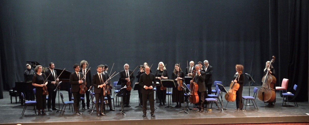 Israel's Haifa honors Khojaly victims with classical music tribute (PHOTO)