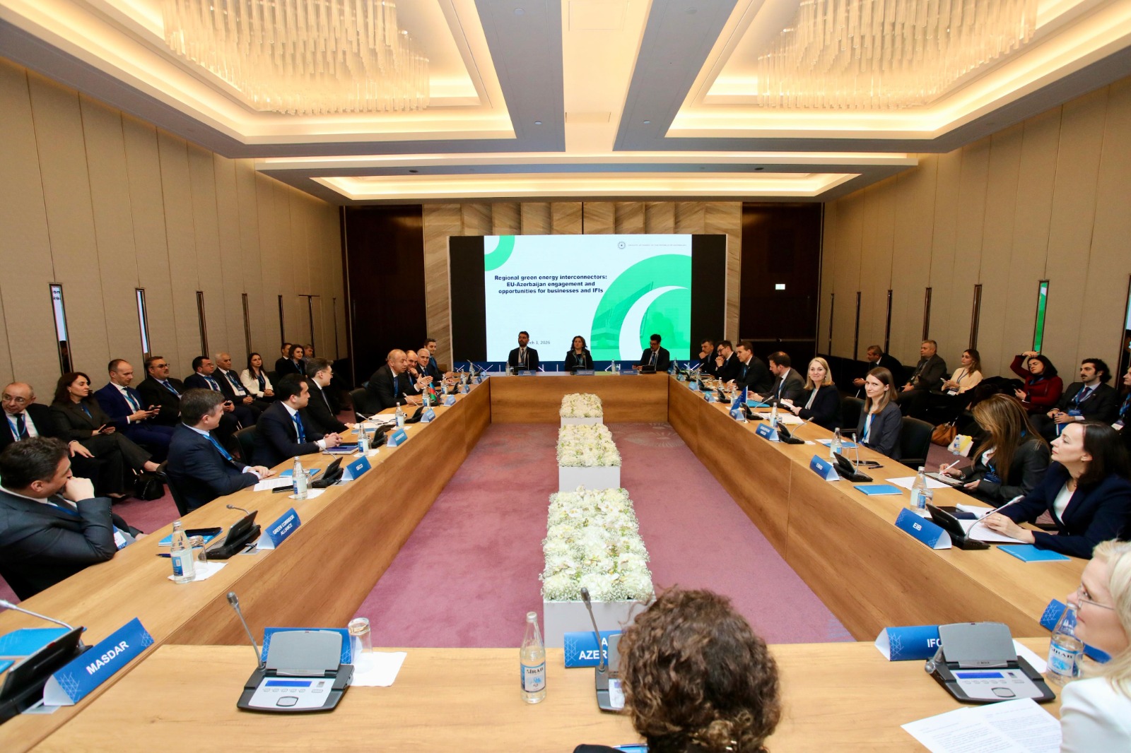 Azerbaijan, EU hold roundtable on 'Investment in Green Connectivity'