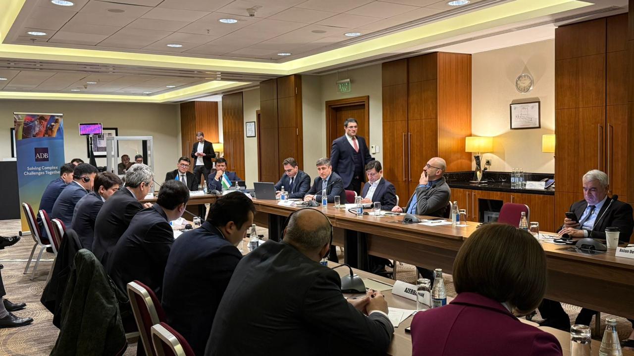 Baku sparks talks on Azerbaijan-Central Asia Green Energy Corridor (PHOTO)