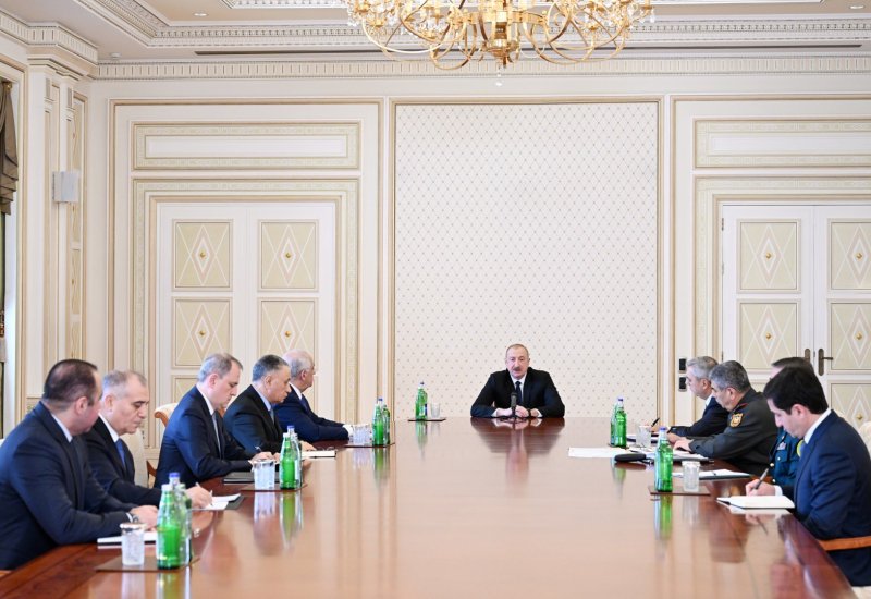 President Ilham Aliyev chairs Security Council meeting (PHOTO)
