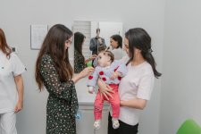 Leyla Aliyeva and Arzu Aliyeva visits Pediatric Unit of “Leyla Medical Center” (PHOTO)