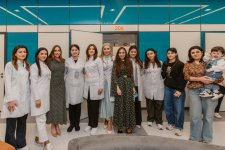 Leyla Aliyeva and Arzu Aliyeva visits Pediatric Unit of “Leyla Medical Center” (PHOTO)