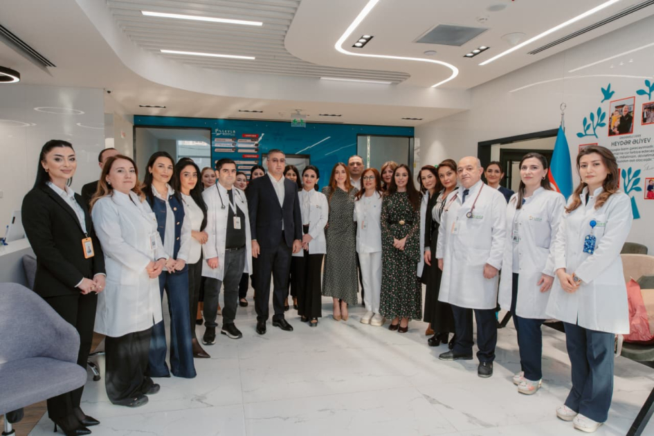 Leyla Aliyeva and Arzu Aliyeva visits Pediatric Unit of “Leyla Medical Center” (PHOTO)