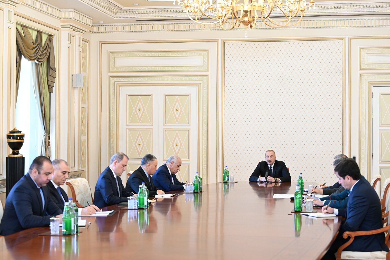 President Ilham Aliyev chairs meeting of Security Council (PHOTO)