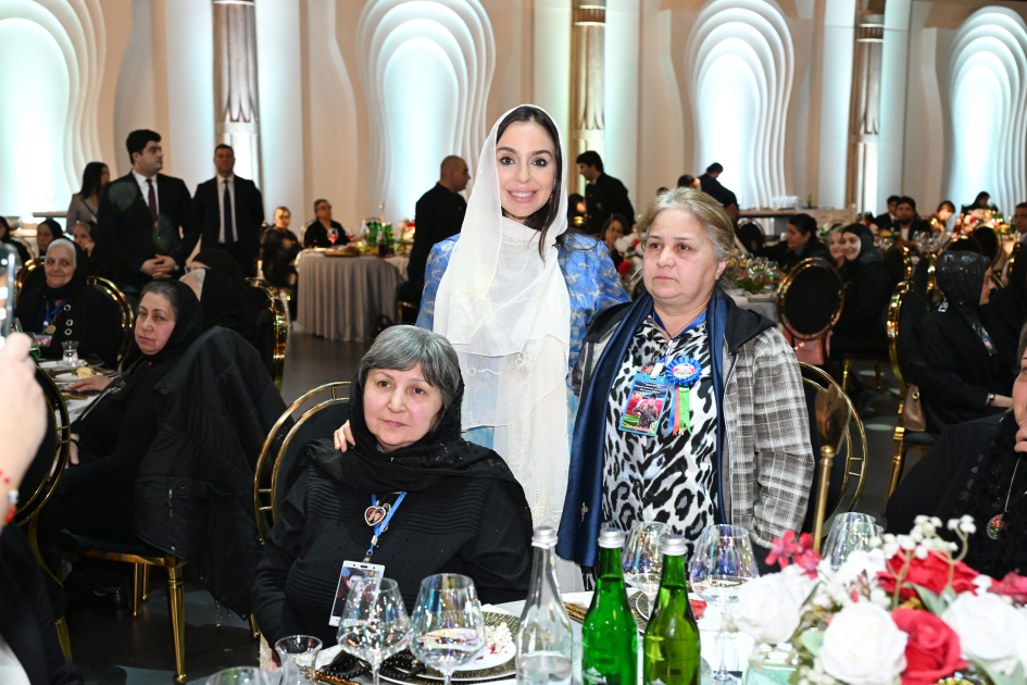 Leyla Aliyeva attends iftar dinner held with participation of martyrs’ mothers (PHOTO)